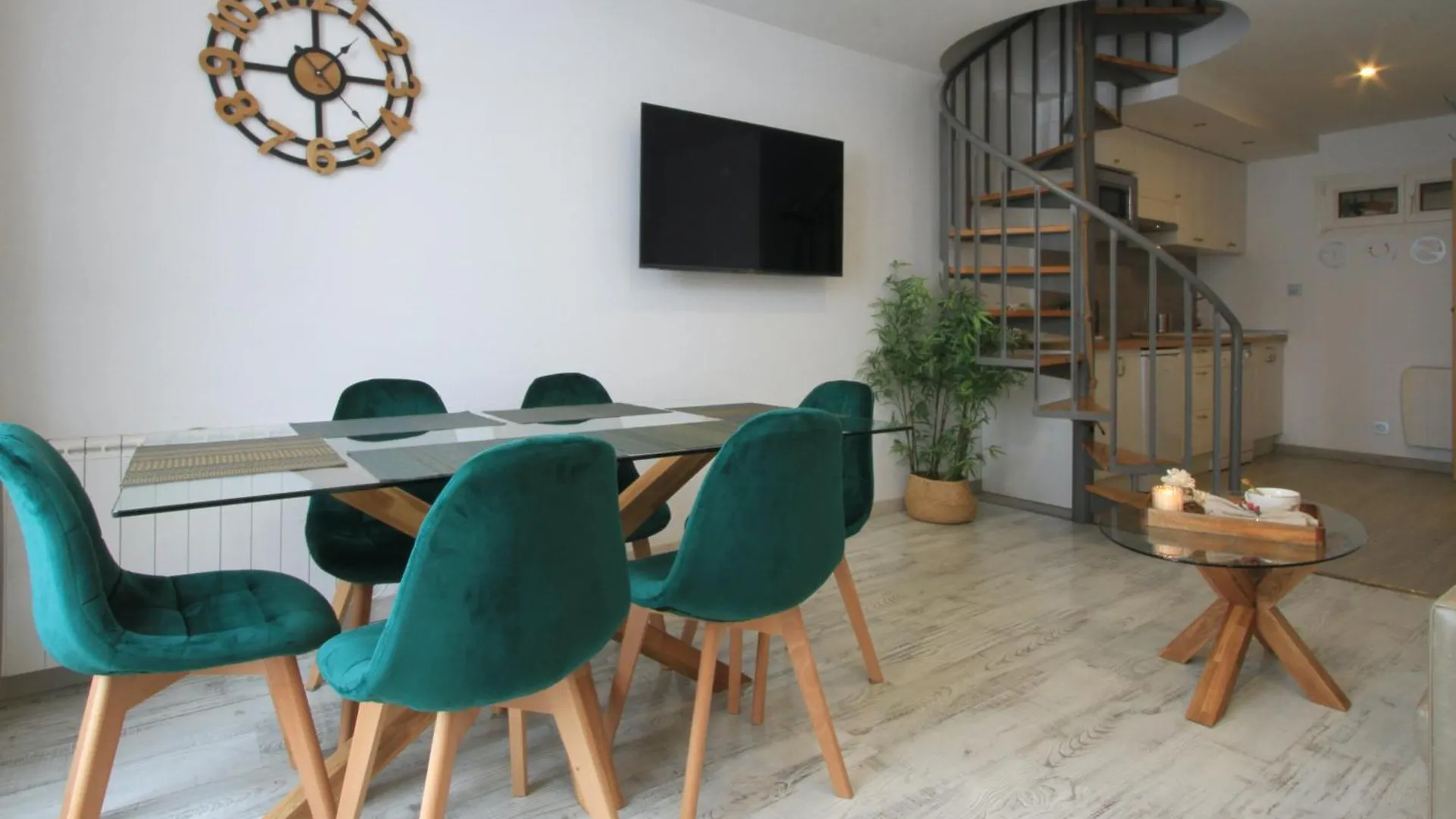 Inside Plaza Sierra Nevada Apartment Spain