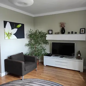 https://domo-apartment.praguehotelsweb.com