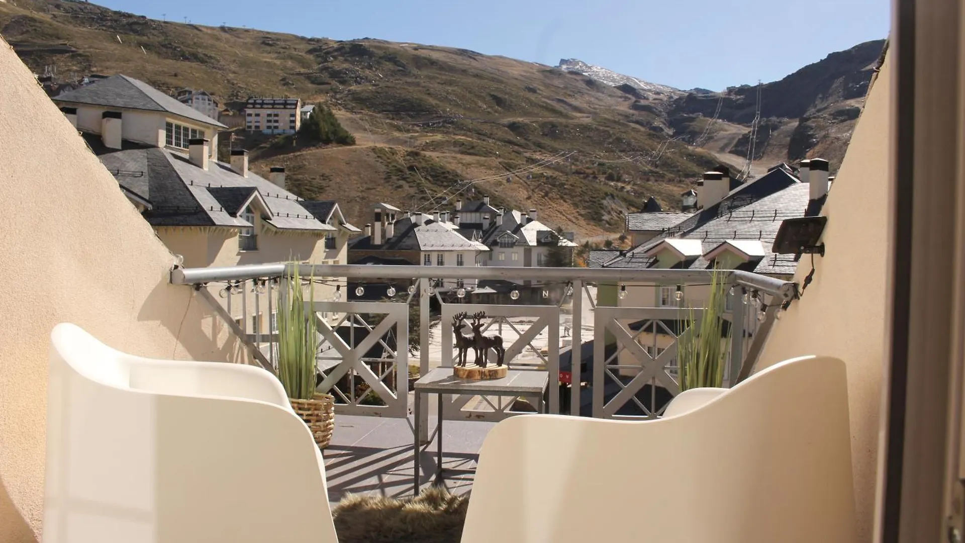Inside Plaza Sierra Nevada Apartment Spain