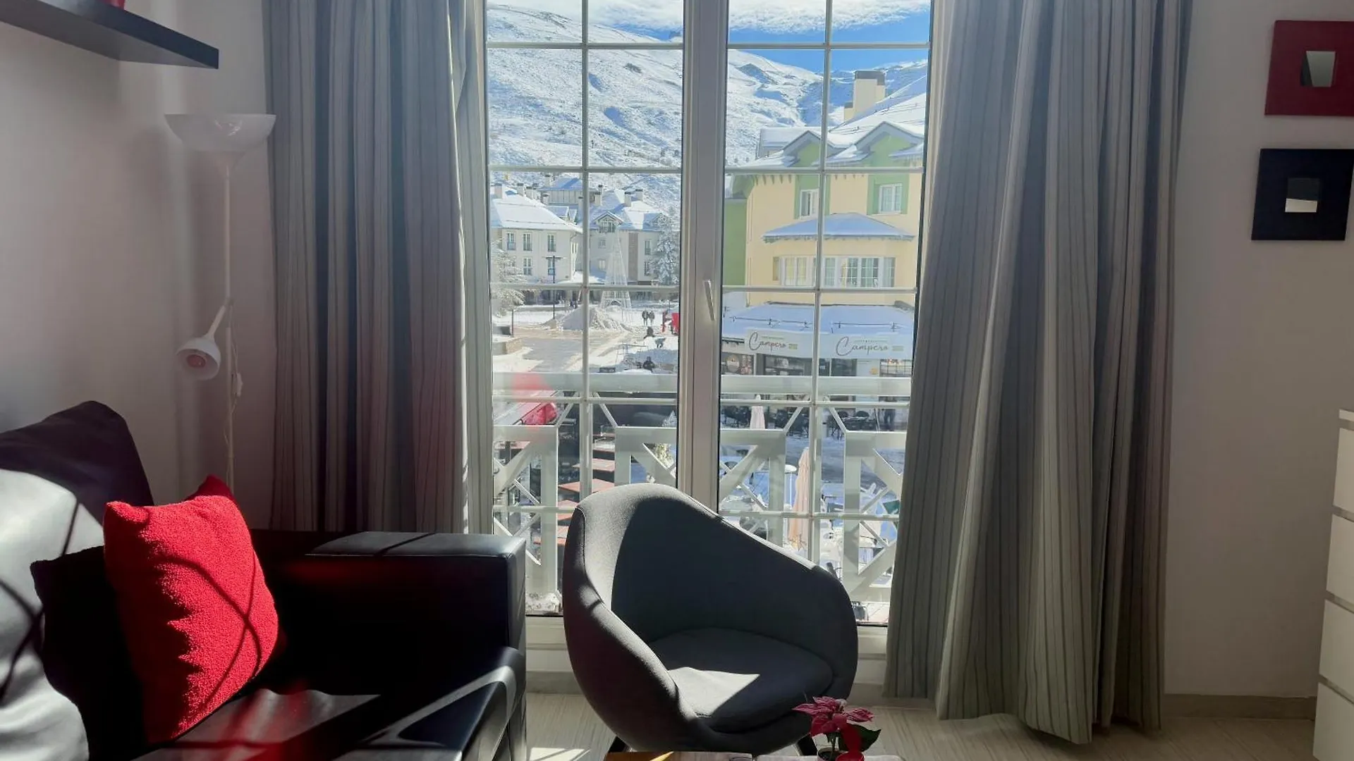 Apartament Inside Plaza Sierra Nevada